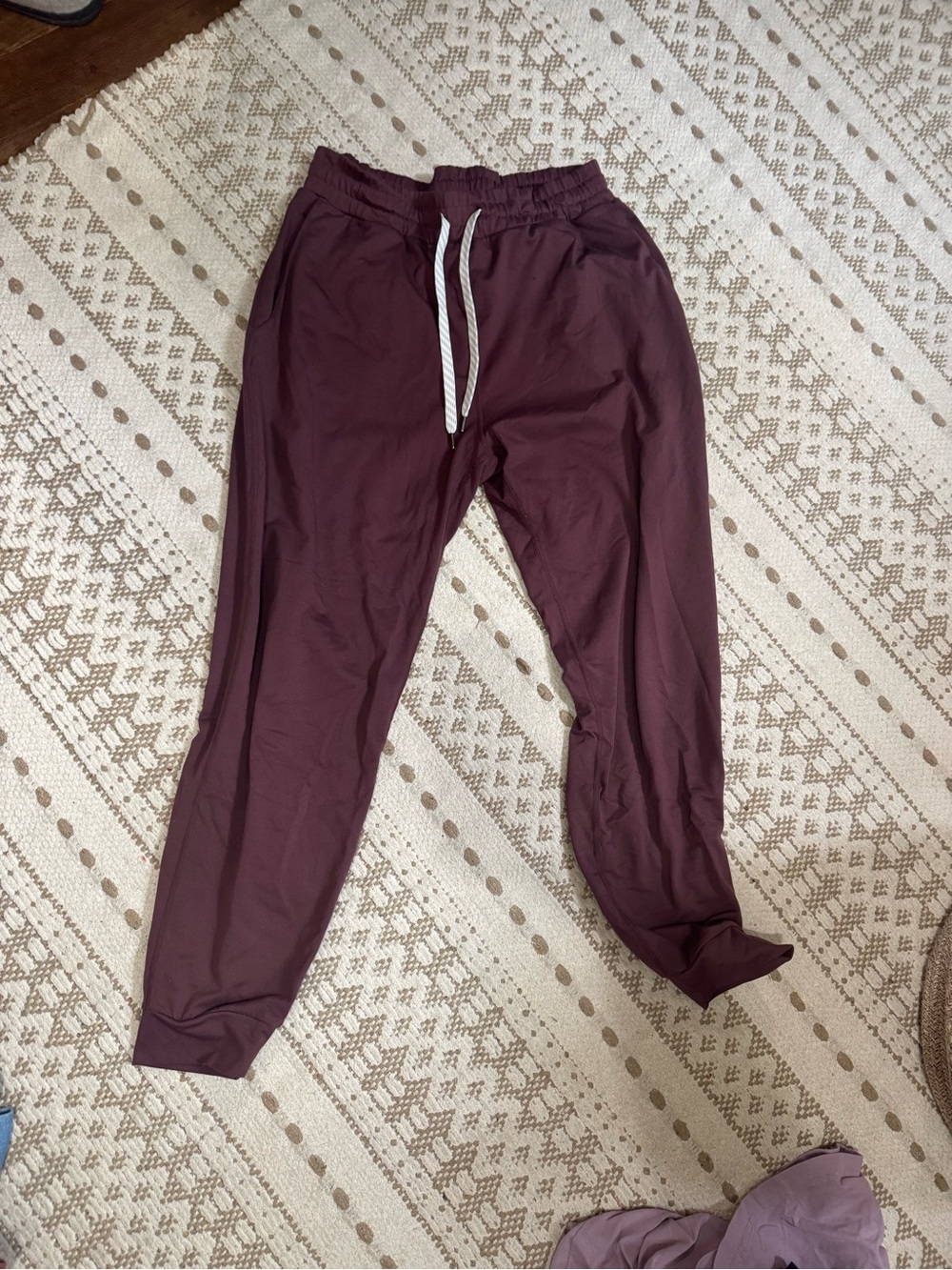 Vuori Women's Jogger Pants